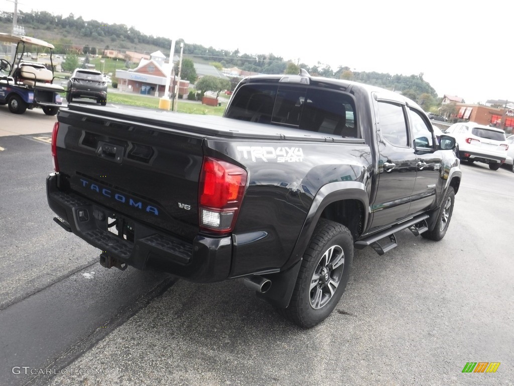 2018 Tacoma TRD Sport Double Cab 4x4 - Midnight Black Metallic / Black photo #11