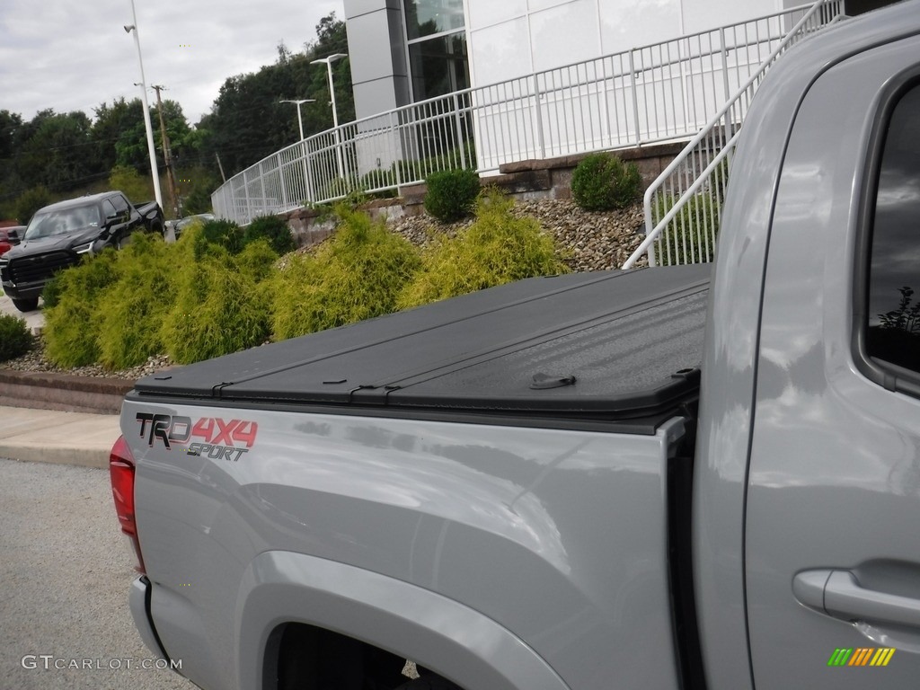 2019 Tacoma TRD Sport Double Cab 4x4 - Cement Gray / TRD Graphite photo #12
