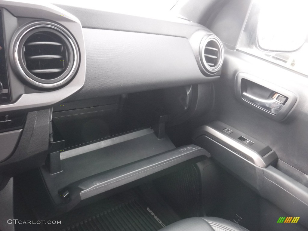 2018 Tacoma TRD Sport Double Cab 4x4 - Midnight Black Metallic / Black photo #34