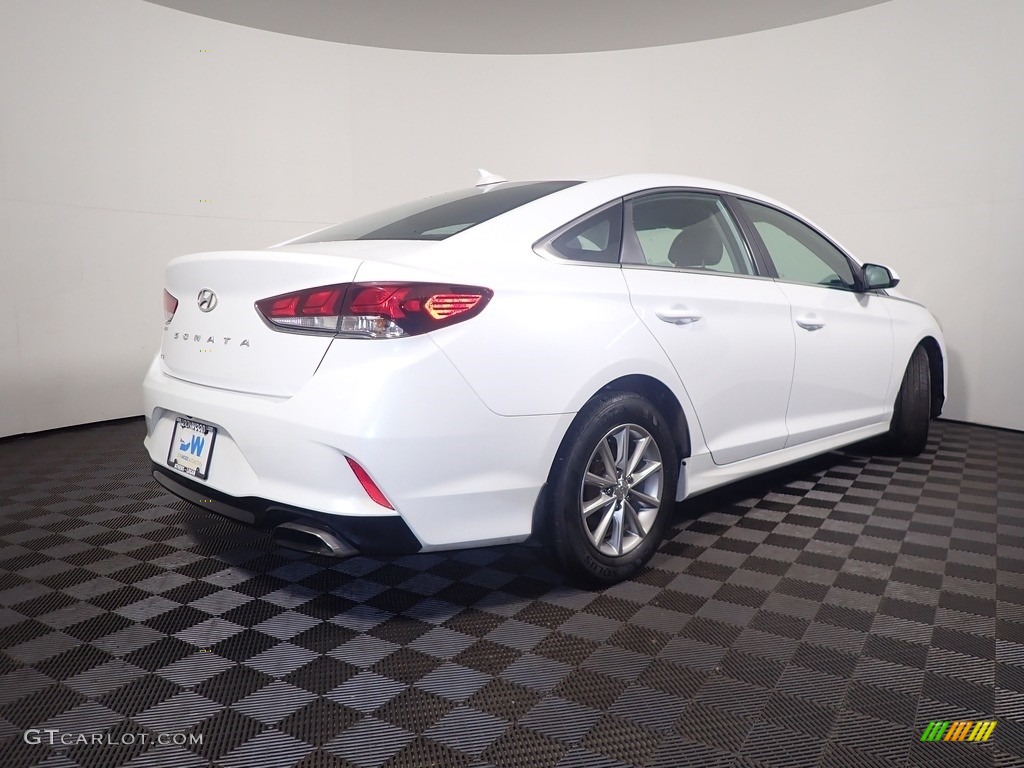 2018 Sonata SE - Quartz White Pearl / Black photo #16