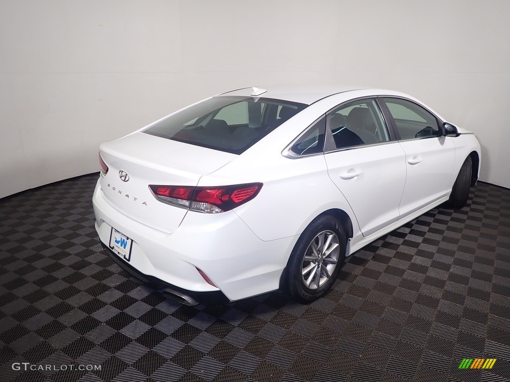 2018 Sonata SE - Quartz White Pearl / Black photo #17