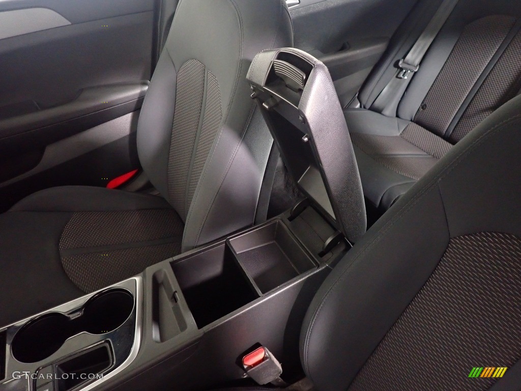 2018 Sonata SE - Quartz White Pearl / Black photo #31