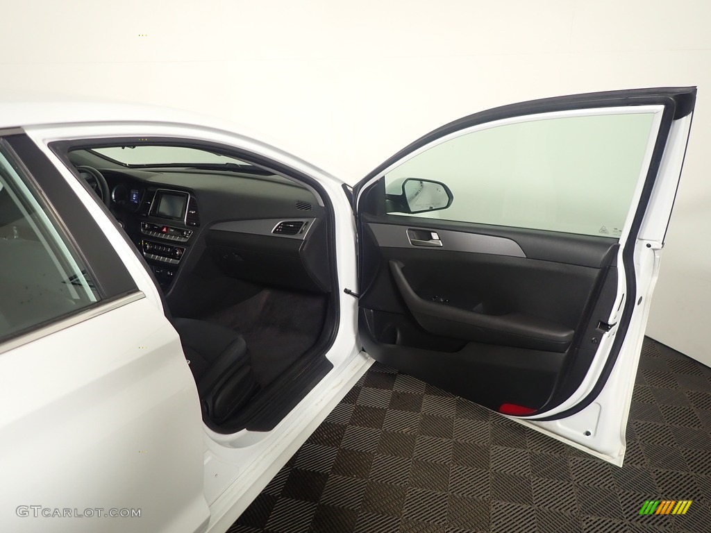 2018 Sonata SE - Quartz White Pearl / Black photo #36