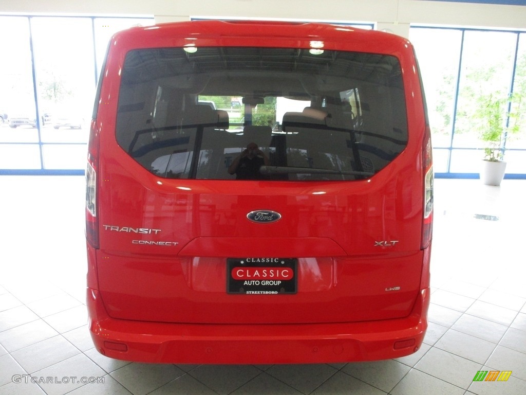 2018 Transit Connect XLT Passenger Wagon - Race Red / Charcoal Black photo #8