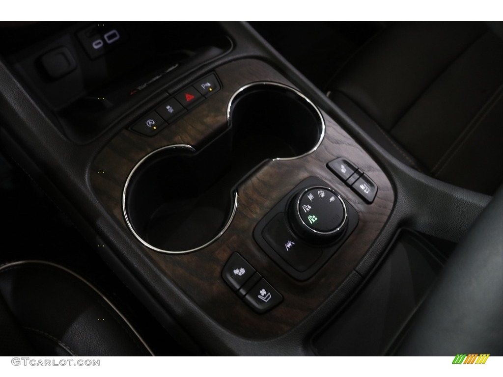 2020 Acadia Denali AWD - Carbon Black Metallic / Jet Black photo #17