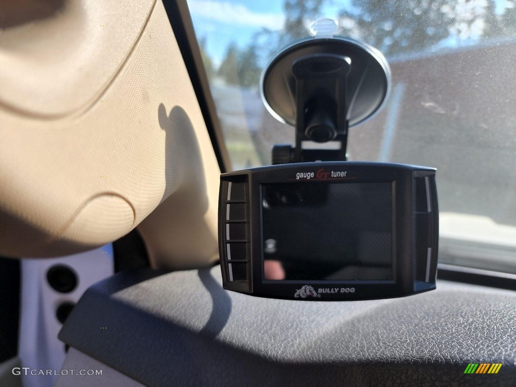 2014 F350 Super Duty Lariat Crew Cab 4x4 - Oxford White / Adobe photo #7