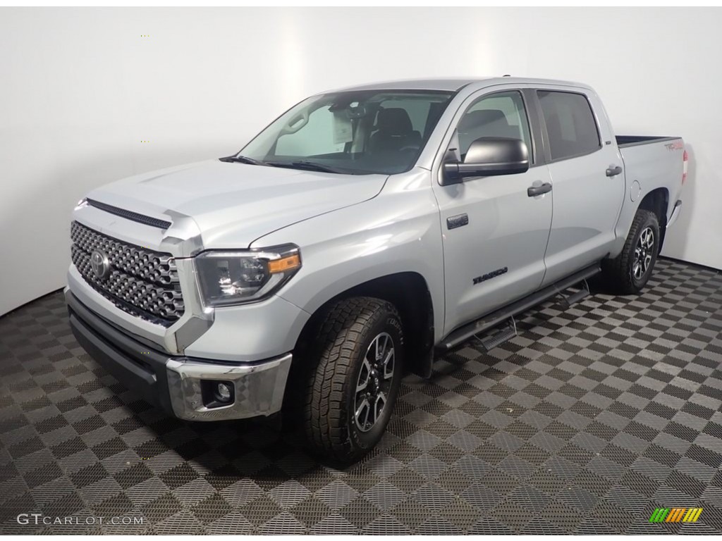 2020 Tundra SR5 CrewMax 4x4 - Cement / Black photo #9