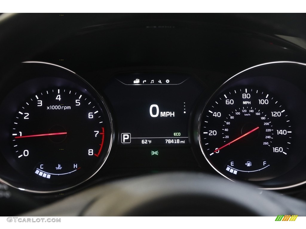 2017 Kia Sedona EX Gauges Photos