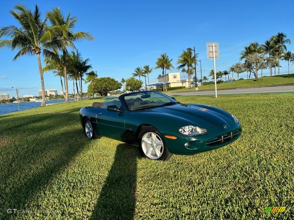 1997 XK XK8 Convertible - British Racing Green / Cashmere photo #1