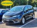 Brilliant Black Crystal Pearl 2019 Chrysler Pacifica Touring L