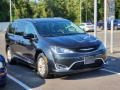 Brilliant Black Crystal Pearl - Pacifica Touring L Photo No. 3