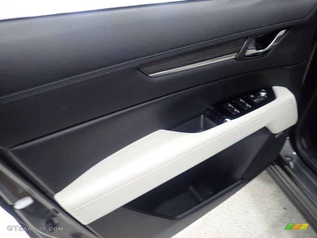 2022 Mazda CX-5 S Premium Plus AWD Door Panel Photos