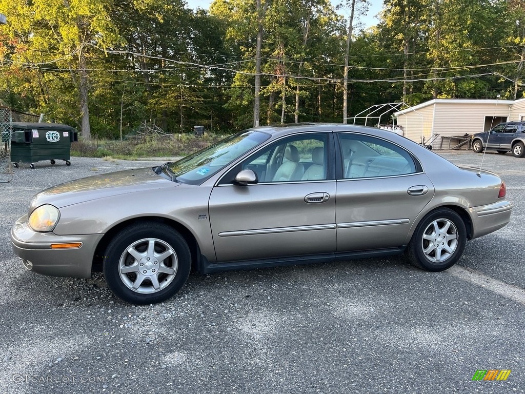 2002 Sable LS Premium Sedan - Arizona Beige Metallic / Medium Graphite photo #3