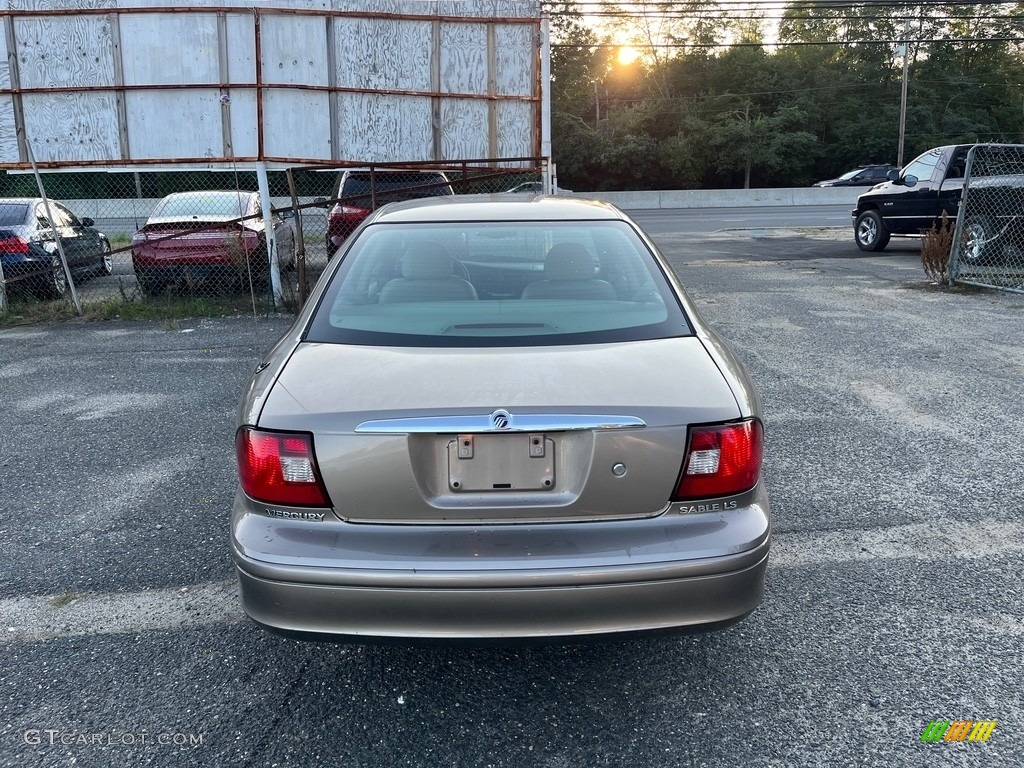 2002 Sable LS Premium Sedan - Arizona Beige Metallic / Medium Graphite photo #7