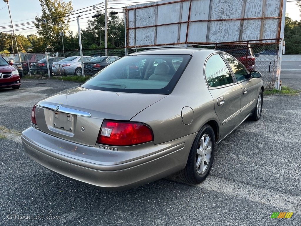 2002 Sable LS Premium Sedan - Arizona Beige Metallic / Medium Graphite photo #8