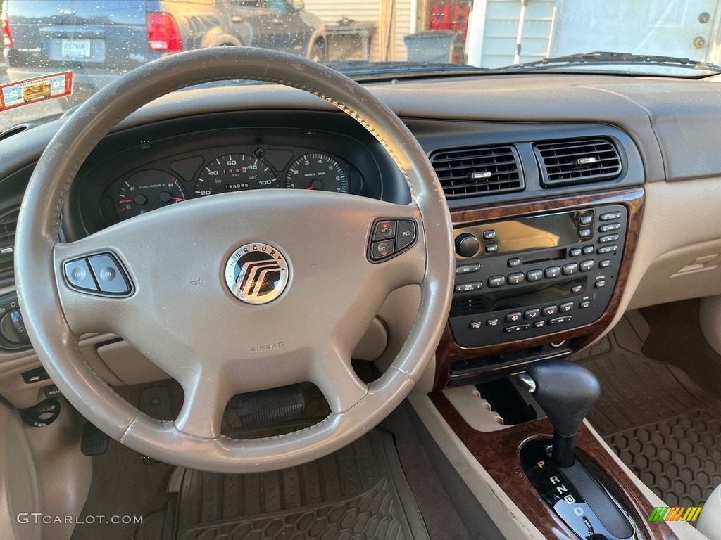2002 Sable LS Premium Sedan - Arizona Beige Metallic / Medium Graphite photo #18