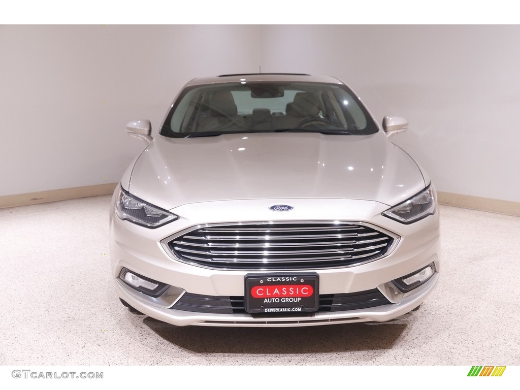 2017 Fusion SE - White Gold / Medium Light Stone photo #2