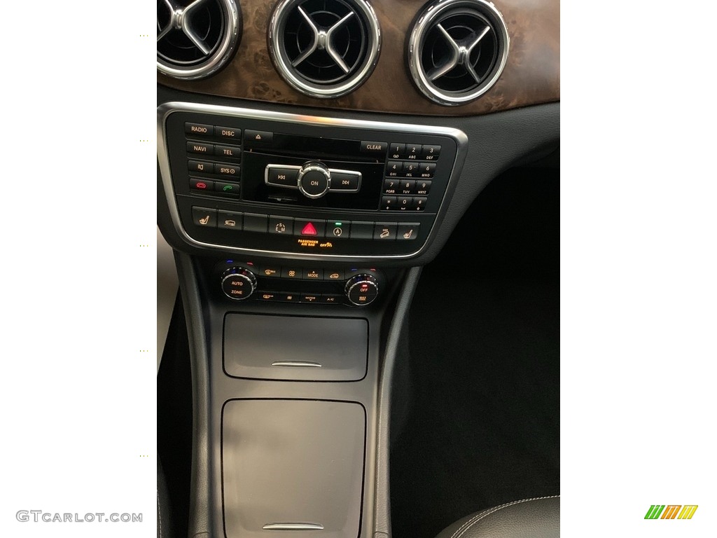 2015 GLA 250 4Matic - Cirrus White / Black photo #13