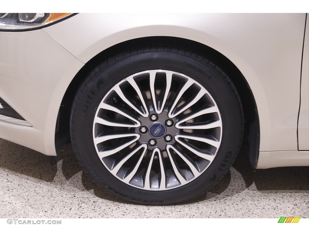 2017 Fusion SE - White Gold / Medium Light Stone photo #23