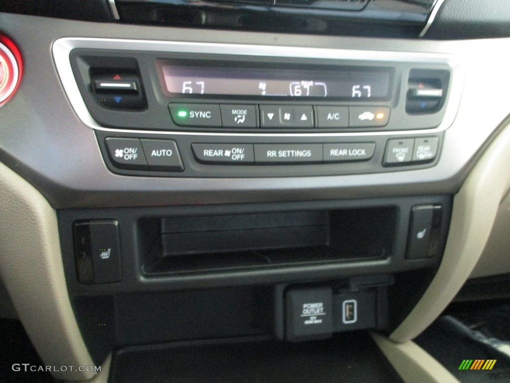 2021 Pilot EX-L AWD - Deep Scarlet Pearl / Beige photo #38