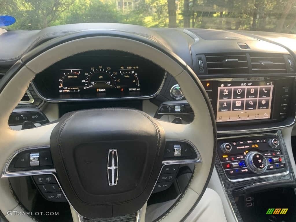2017 Lincoln Continental Black Label AWD Chalet Theme Dashboard Photo #144883085