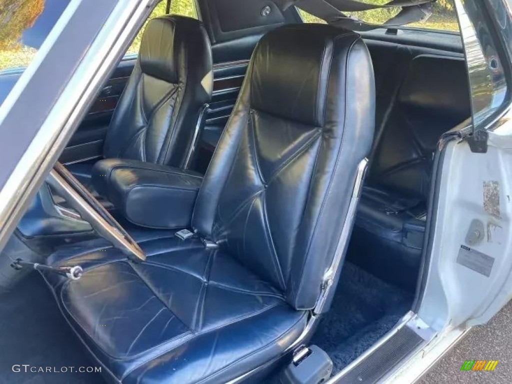 1971 Lincoln Continental Mark III Coupe Front Seat Photo #144883346