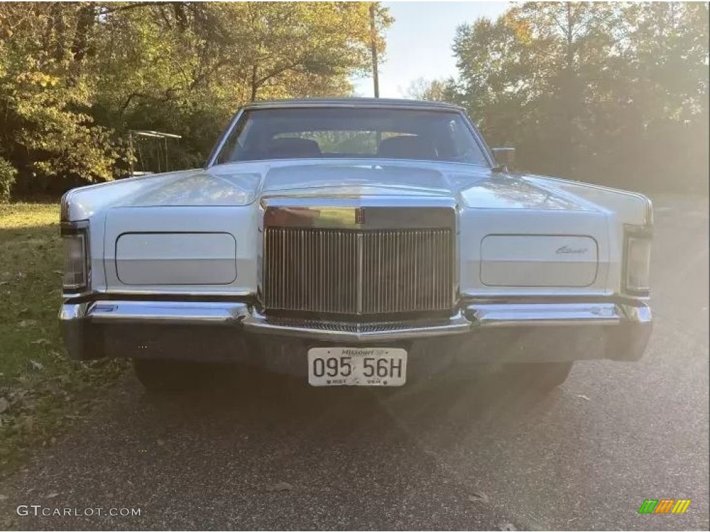 White 1971 Lincoln Continental Mark III Coupe Exterior Photo #144883415
