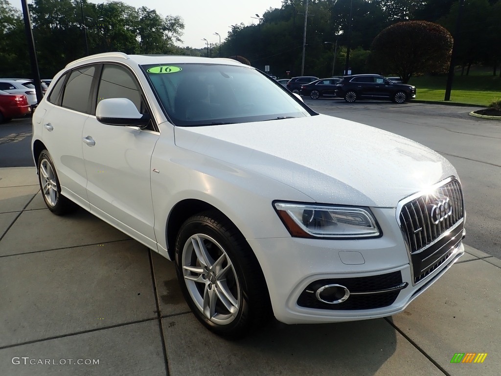 2016 Audi Q5 3.0 TDI Premium Plus quattro Exterior Photos