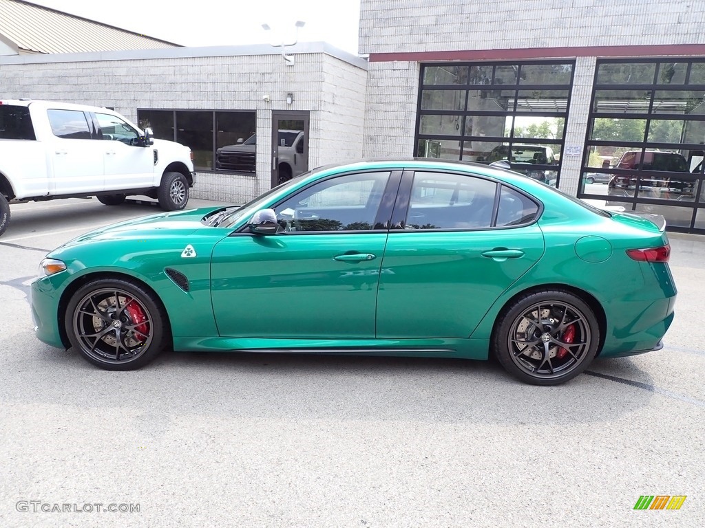 2022 Giulia Quadrifoglio - Verde Montreal Tri-Coat / Black photo #2