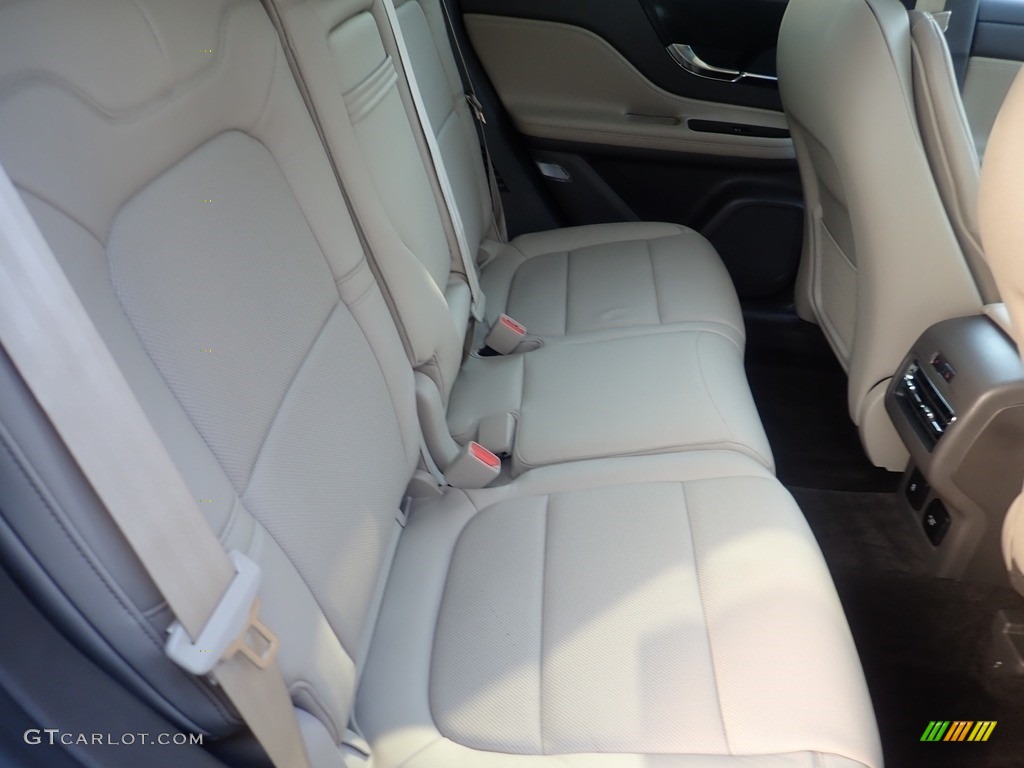 2020 Lincoln Corsair Reserve AWD Rear Seat Photo #144885487