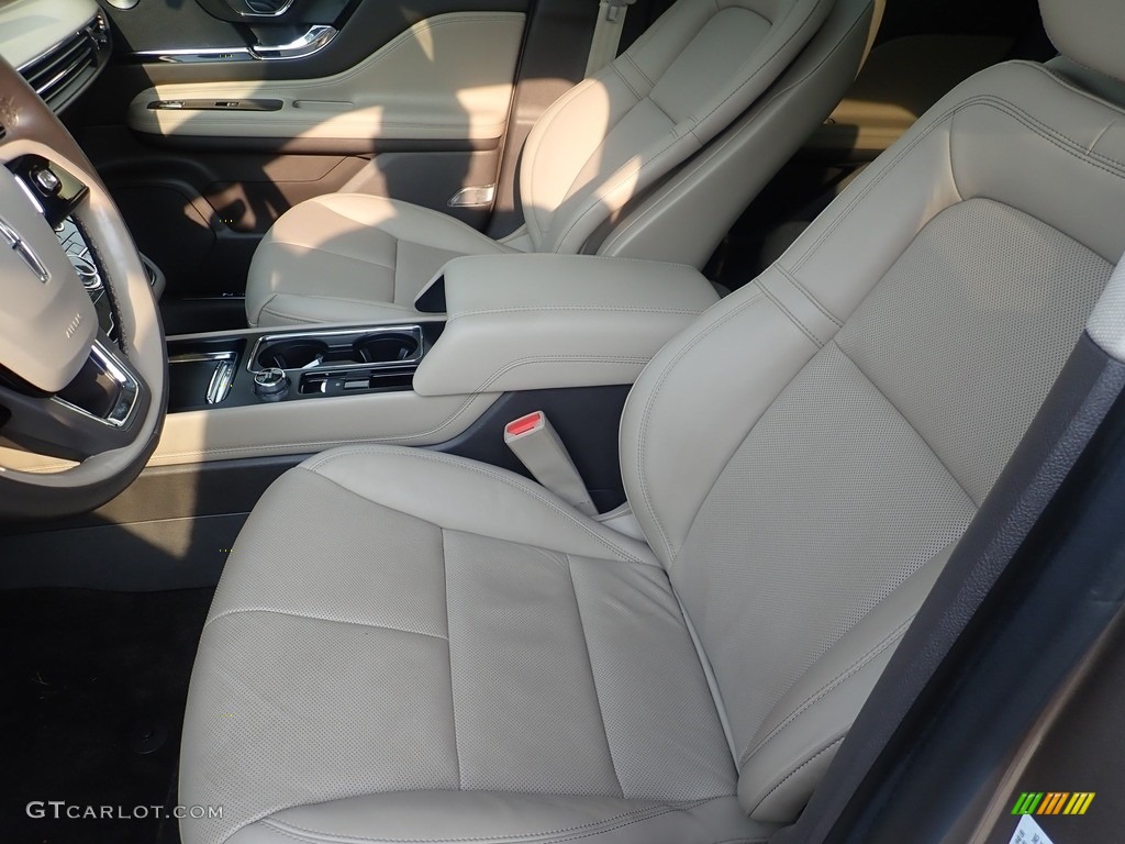 2020 Lincoln Corsair Reserve AWD Front Seat Photo #144885511