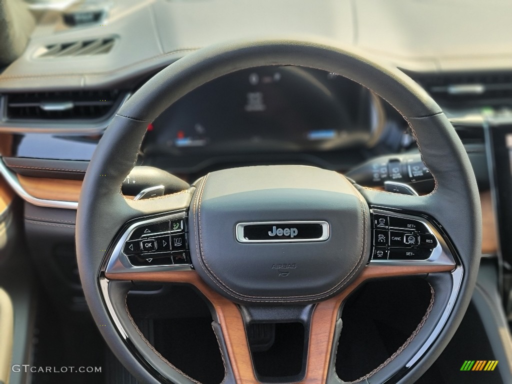 2023 Jeep Grand Cherokee Summit Reserve 4WD Global Black Steering Wheel Photo #144886415