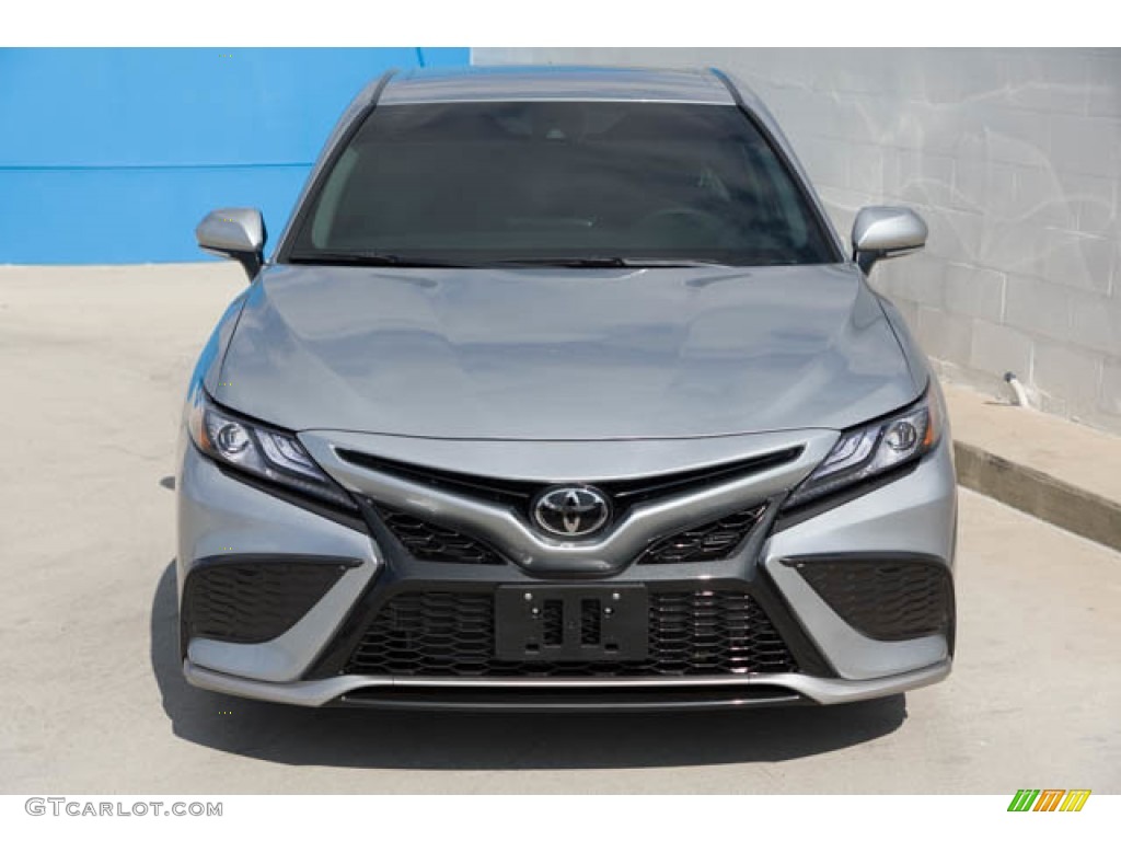 2022 Camry XSE - Celestial Silver Metallic / Black photo #7