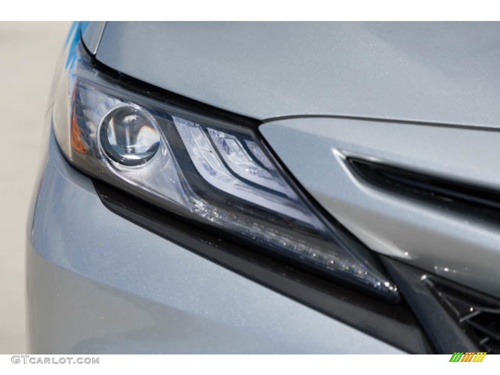 2022 Camry XSE - Celestial Silver Metallic / Black photo #8