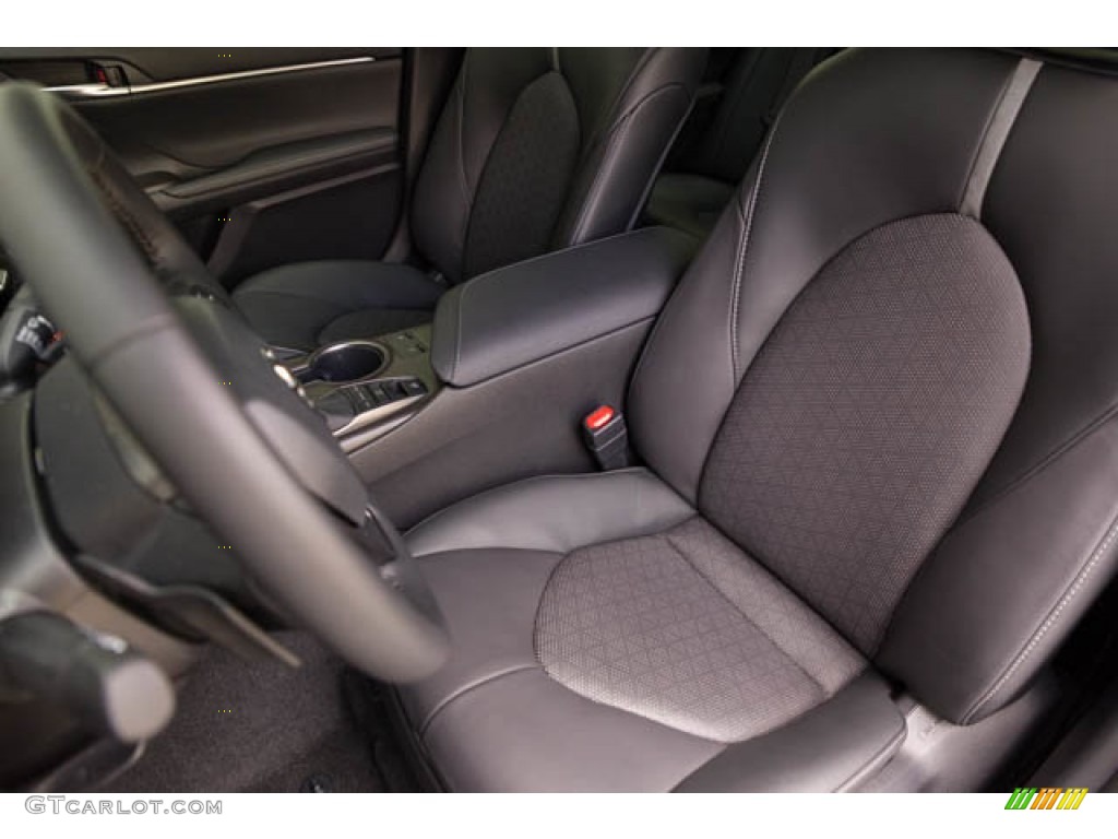 2022 Camry XSE - Celestial Silver Metallic / Black photo #21