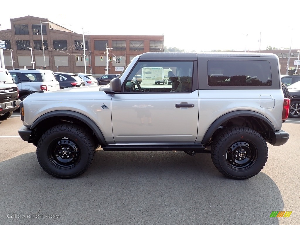 Iconic Silver Metallic 2022 Ford Bronco Outer Banks 4x4 2-Door Exterior Photo #144888415