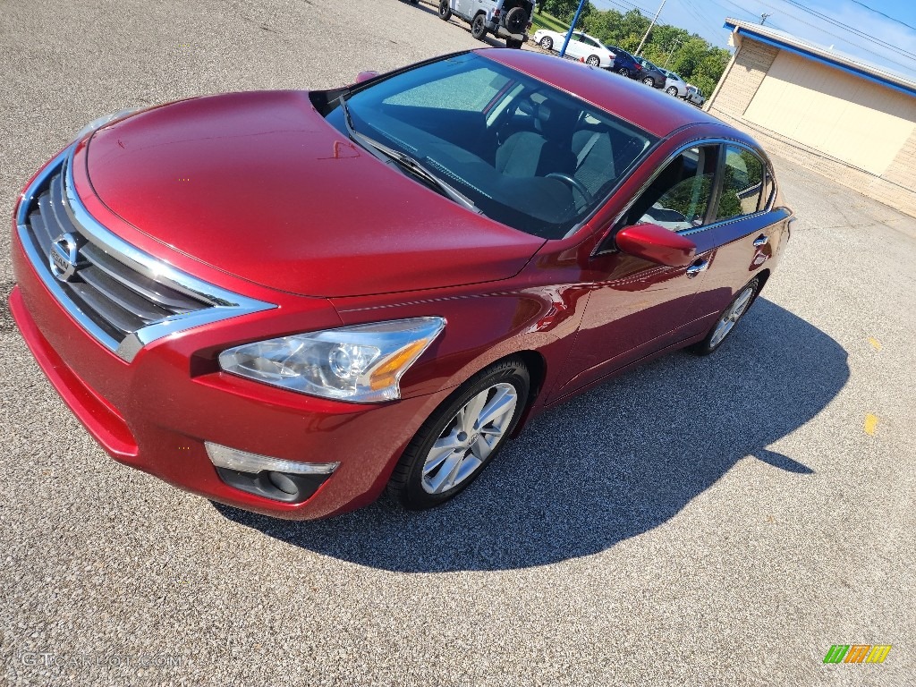2015 Altima 2.5 SV - Cayenne Red / Charcoal photo #4