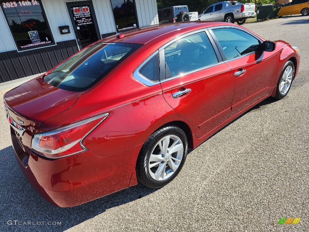 2015 Altima 2.5 SV - Cayenne Red / Charcoal photo #8