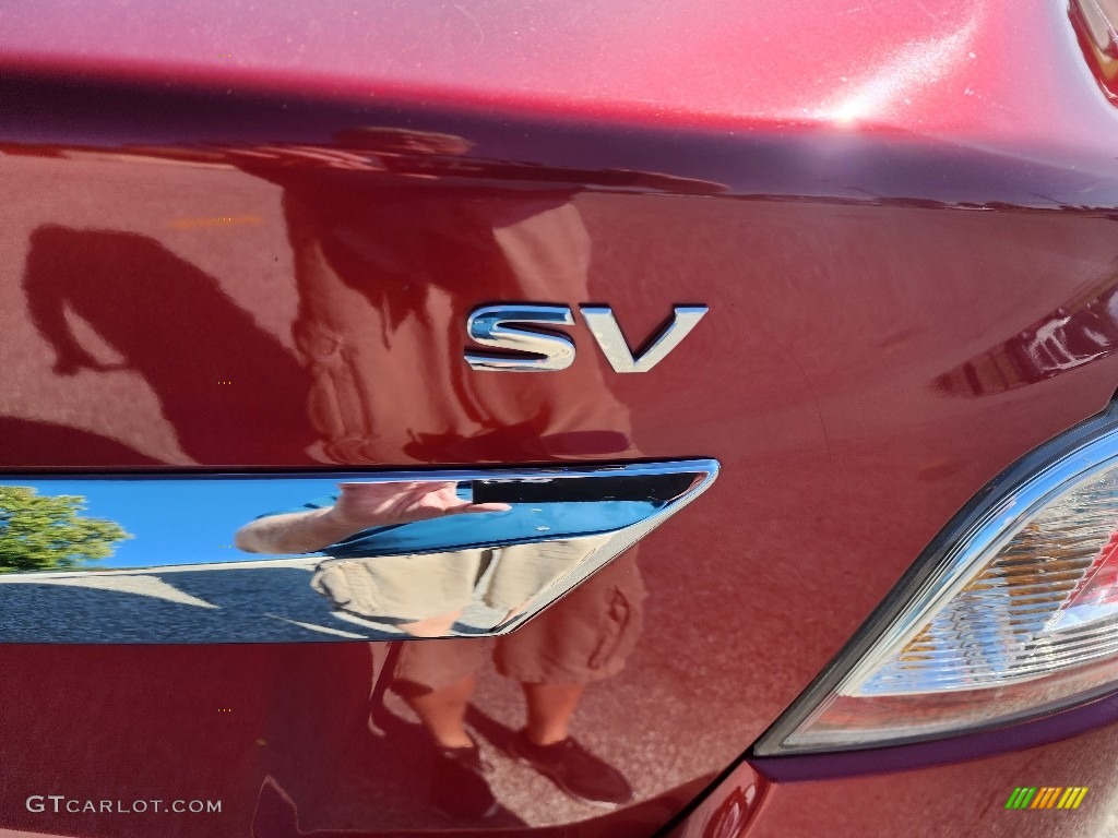 2015 Altima 2.5 SV - Cayenne Red / Charcoal photo #22