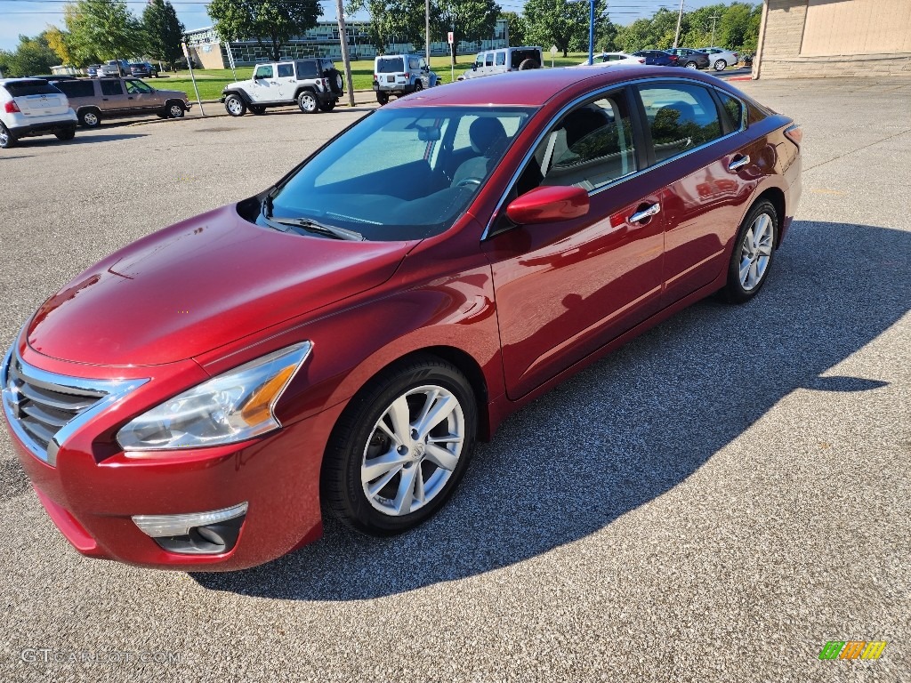 2015 Altima 2.5 SV - Cayenne Red / Charcoal photo #29