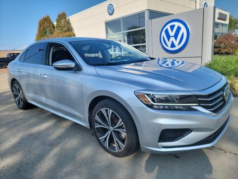 2021 Volkswagen Passat SE Data, Info and Specs