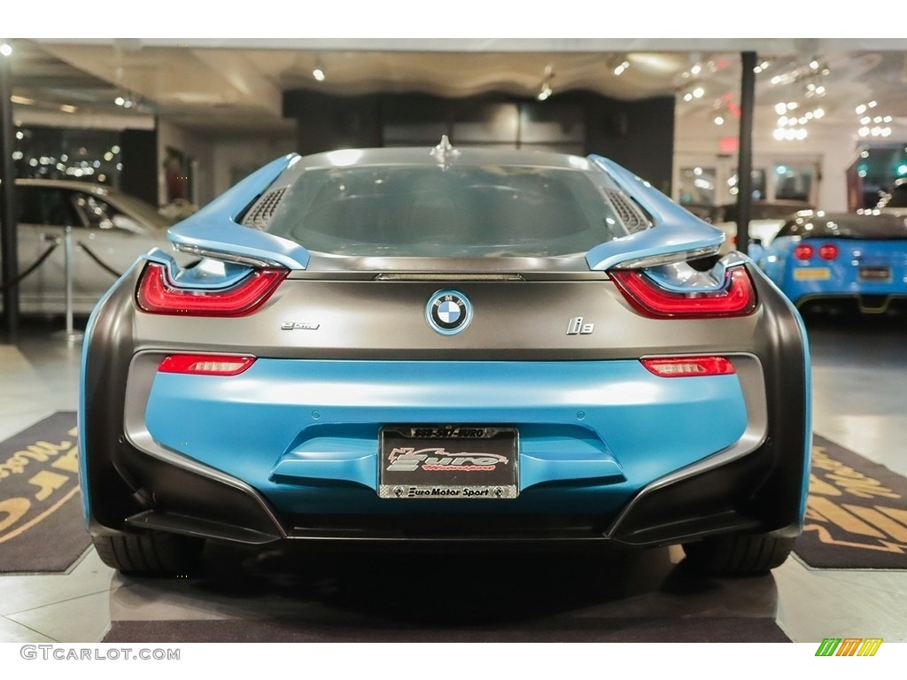 2015 i8 Giga World - Crystal White Pearl Metallic / Giga Ivory White photo #5