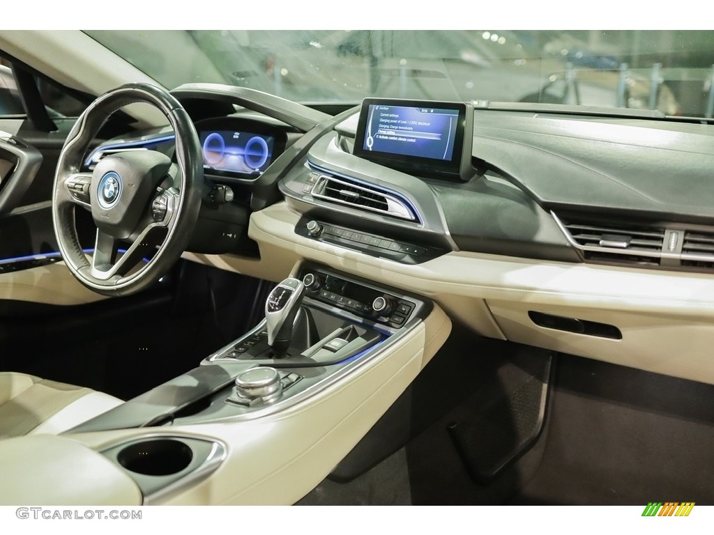 2015 i8 Giga World - Crystal White Pearl Metallic / Giga Ivory White photo #23