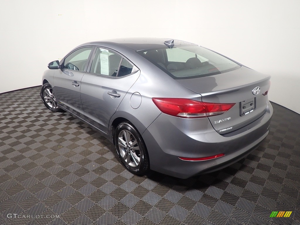 2018 Elantra SEL - Galactic Gray / Black photo #12
