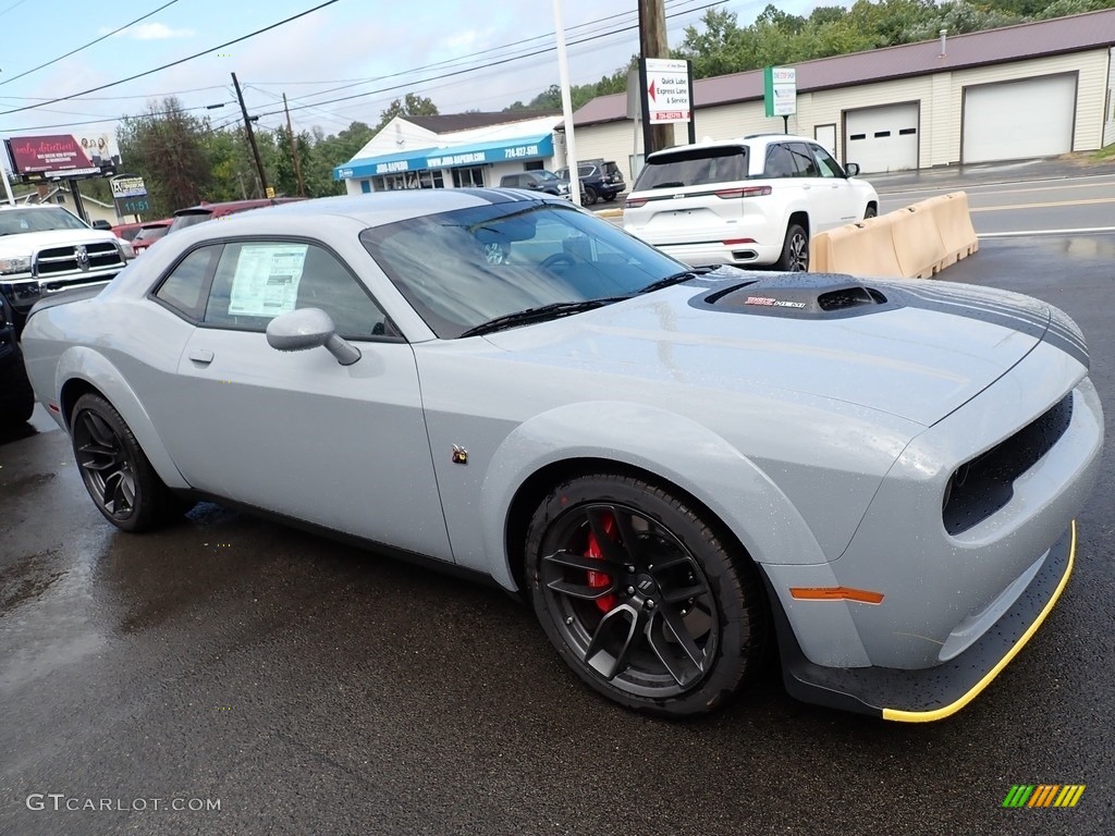 Smoke Show 2022 Dodge Challenger R/T Shaker Exterior Photo #144896572