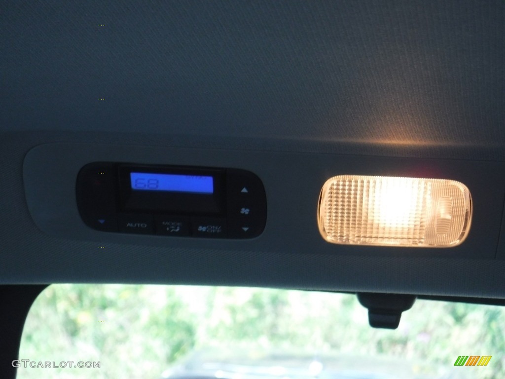 2012 Odyssey EX-L - Taffeta White / Beige photo #28