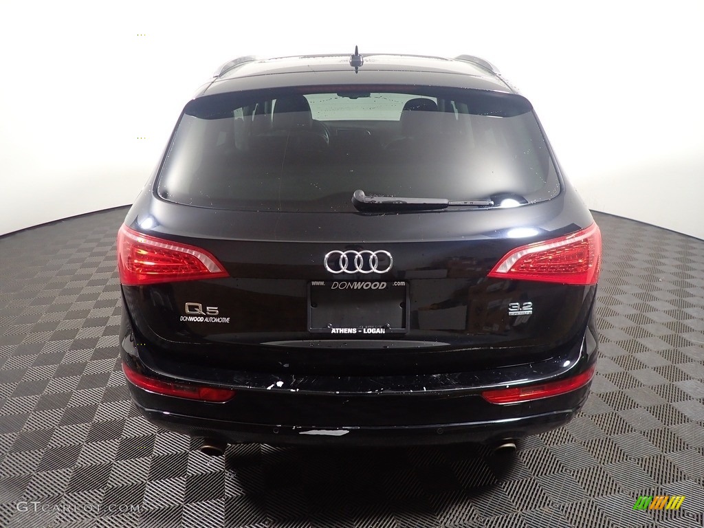 2010 Q5 3.2 quattro - Brilliant Black / Black photo #11