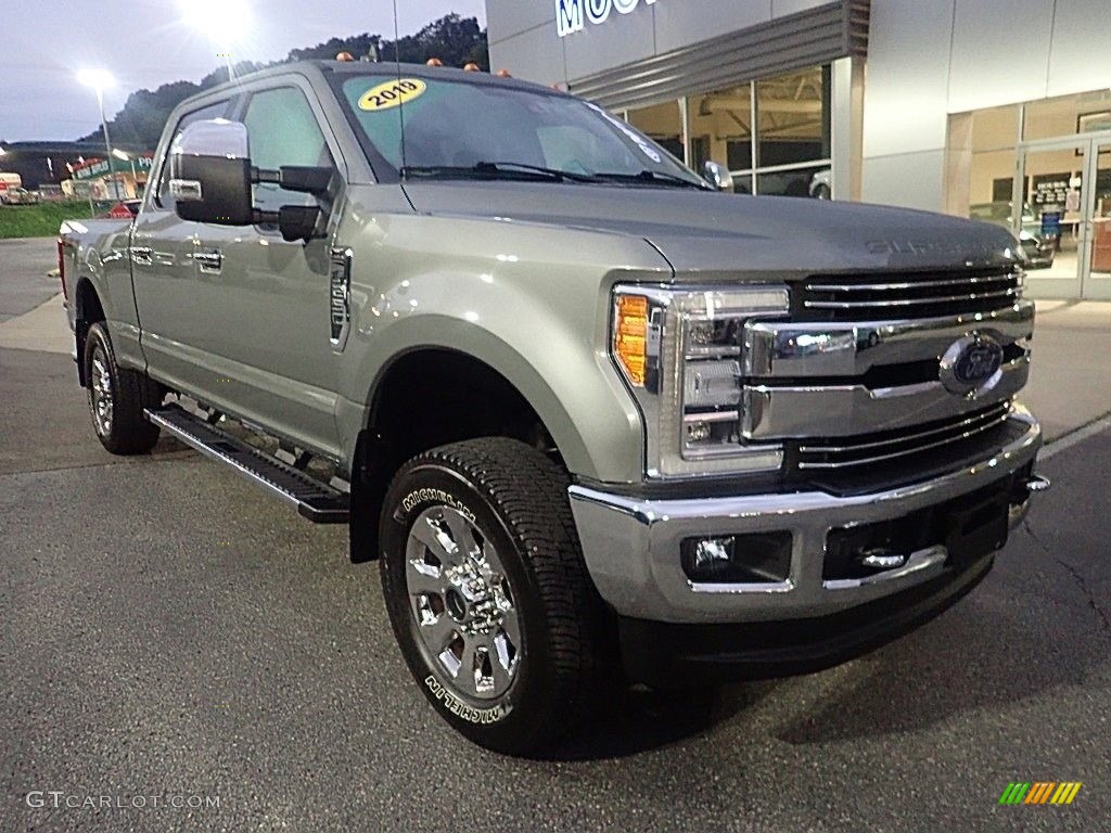 2019 F250 Super Duty Lariat Crew Cab 4x4 - Silver Spruce / Black photo #7