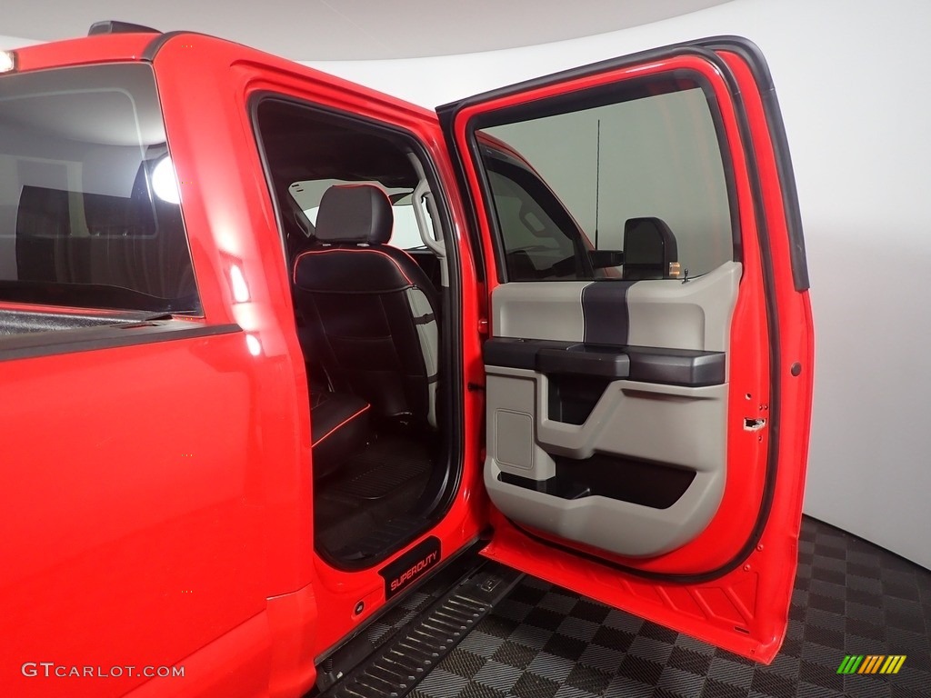 2022 F250 Super Duty XL Crew Cab 4x4 - Race Red / Medium Earth Gray photo #35