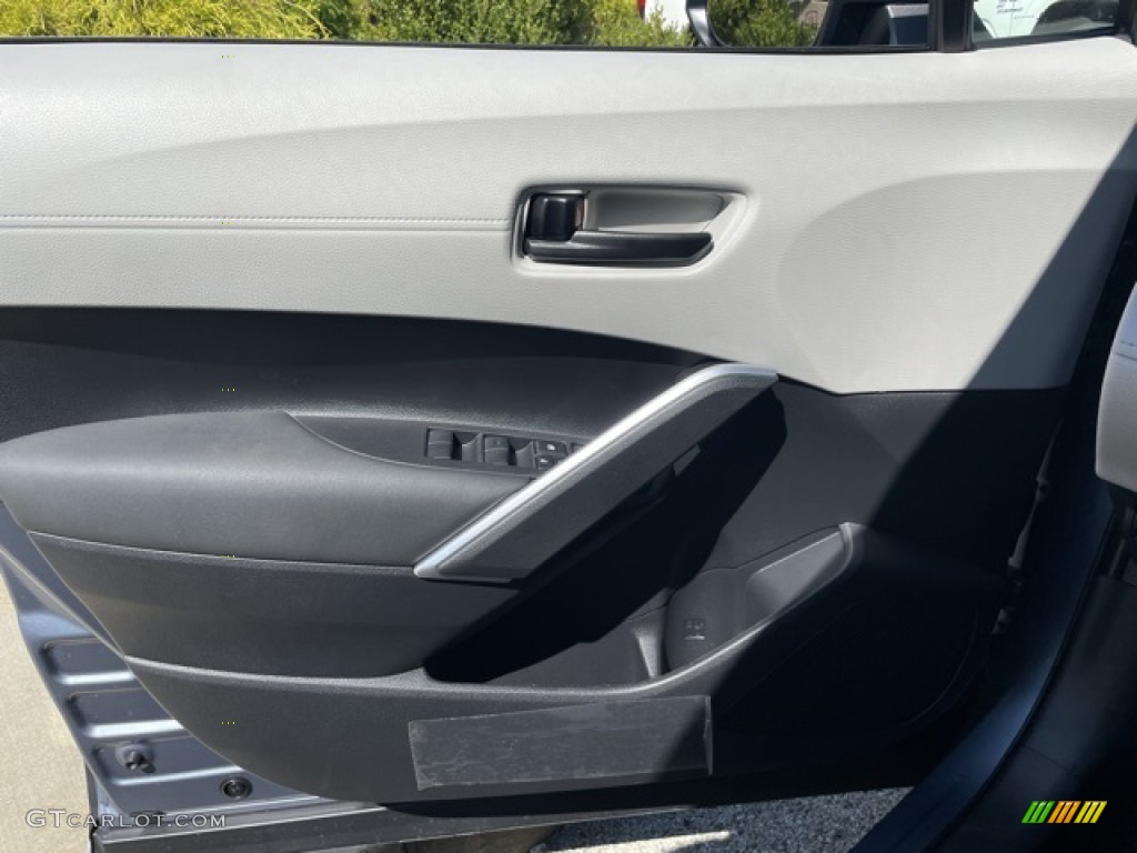 2022 Corolla Cross LE AWD - Celestite / Light Gray photo #16